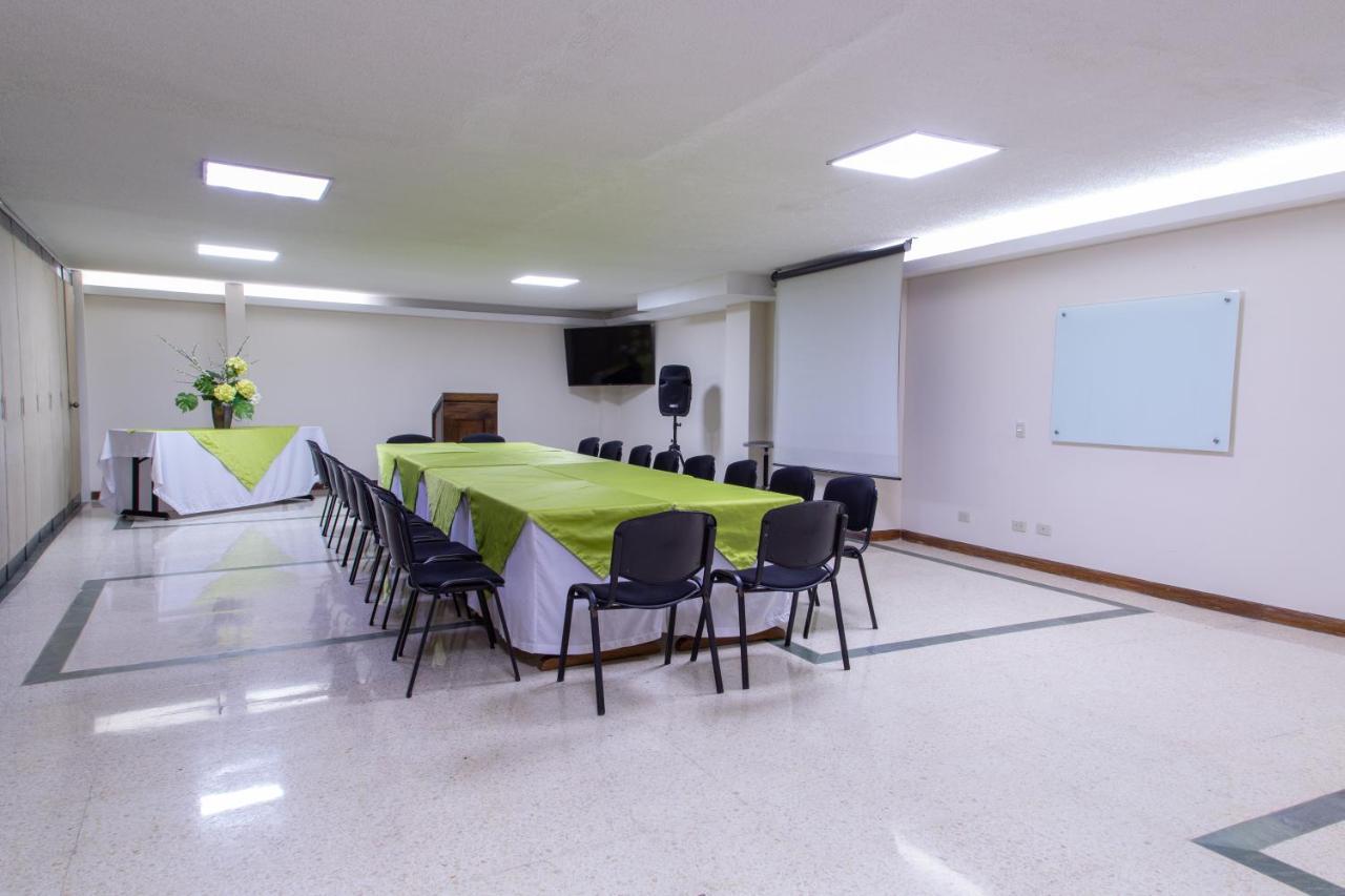 Hotel San Pedro Del Fuerte Medellín Kültér fotó